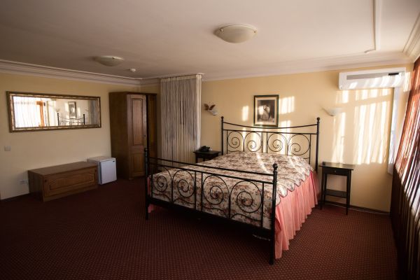 Zvezda Zhiguley Hotel (Tol'yatti)
